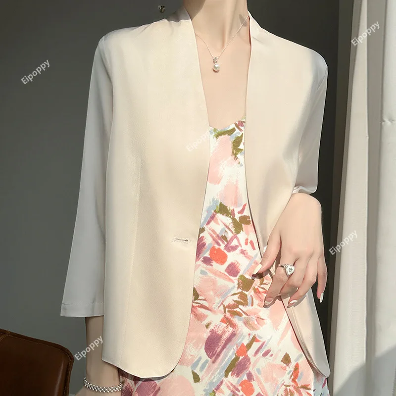 

Light Luxury Satin V round Neck Suit Women's Summer New Fashion Tops Coat