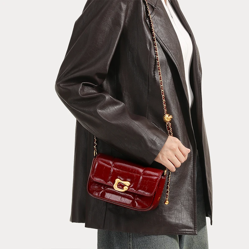 ITAMOOD Genuine Leather Crossbody Bag,Luxury Brand Shoulder Bag With Chain Strap,Unique Design Quilted Handbag