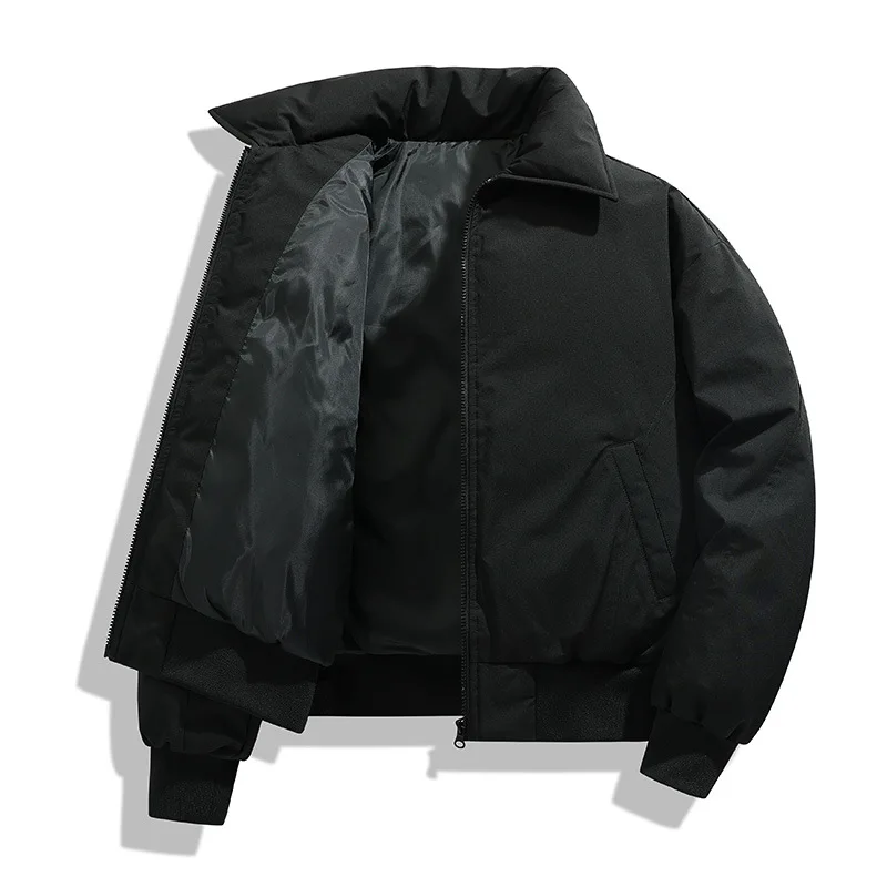 เสื้อโค้ทผู้ชายฤดูหนาวแบบใหม่ หนา อุ่น แขนยาว แจ็คเก็ตขนเป็ด สไตล์สตรีทแวร์ สีพื้นเรียบง่าย คอตั้ง ทรงหลวม เสื้อคลุมผู้ชาย