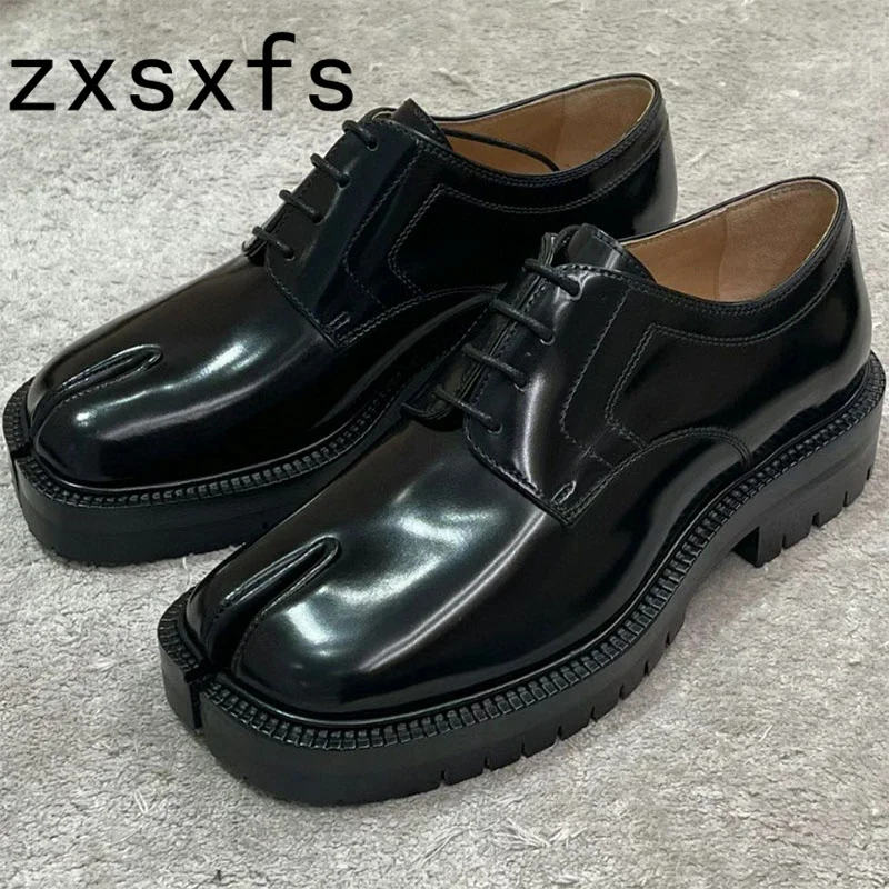 

2023 Spring New Patent Leather Platform Shoes Women Lace Up Split Toe Thick Sole Loafers Shoes Brand Casual Party Shoes Mujer
