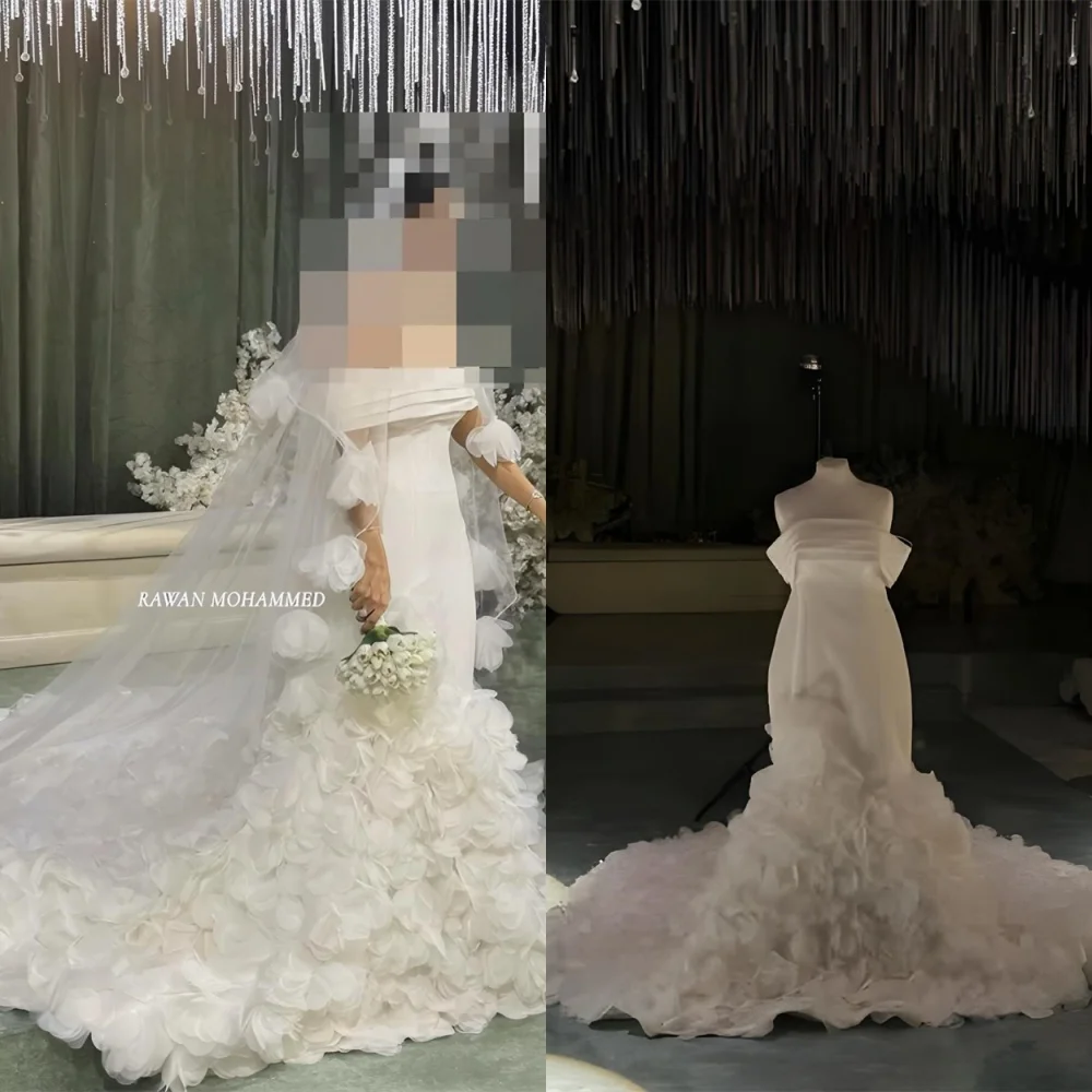 Op maat gemaakte elegante witte satijnen trouwjurk Prachtige strapless off-shoulder korte mouwen kapel trein bruidsjurken
