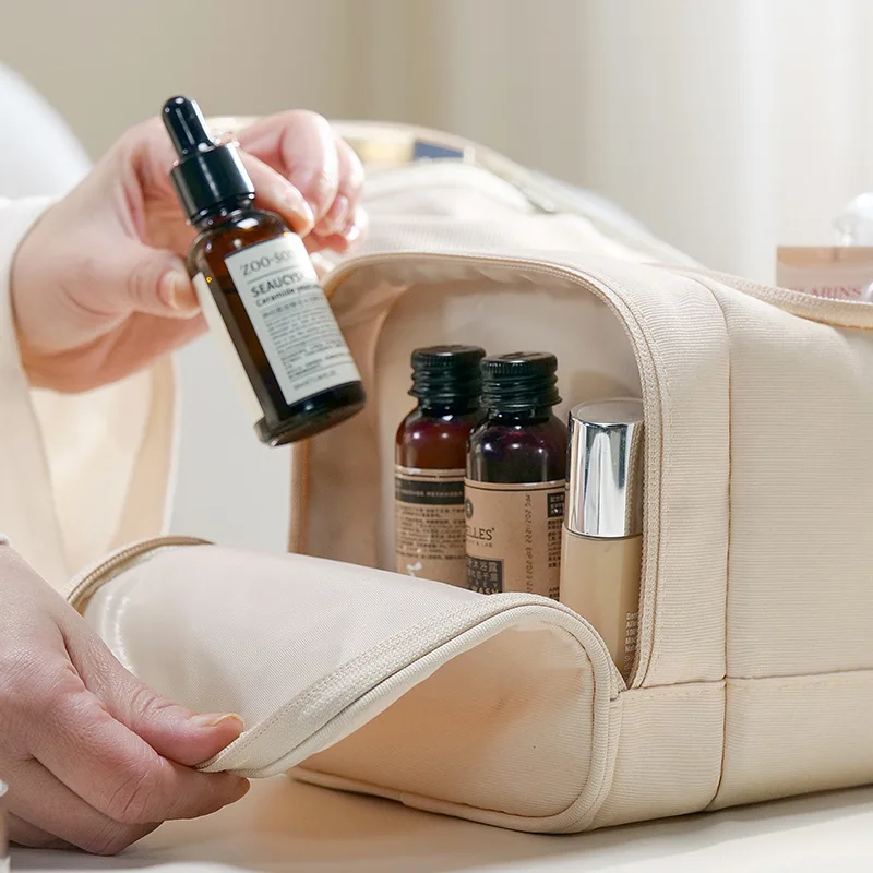 High-end Portable Travel Cosmetic Makeup Brush Business Trip Vacation Large Capacity Organizer Cosmetic Toiletry Storage Bag