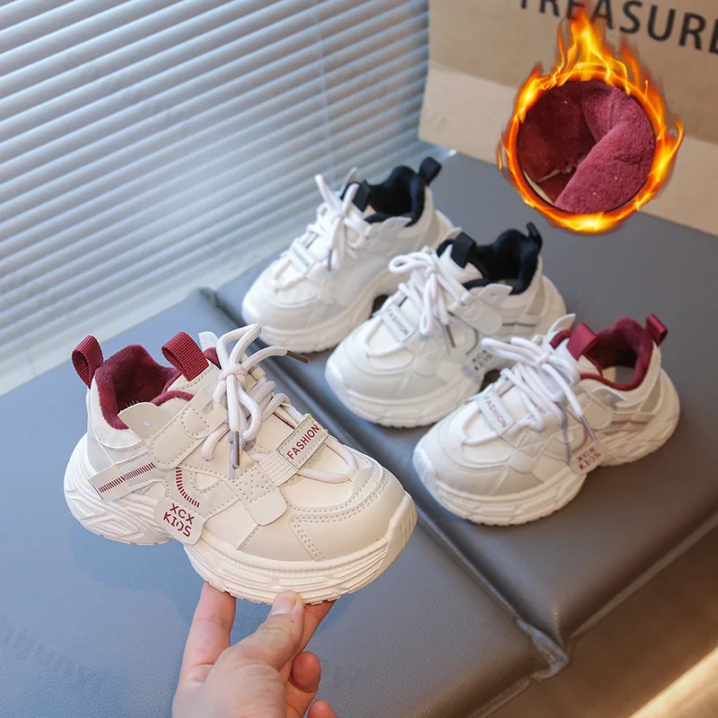 

Non Slip Children Running Shoes Autumn Winter New Lightweight Comfort Girls' Sneakers Soft Sole Thicken Plush Boys' Cotton Shoes