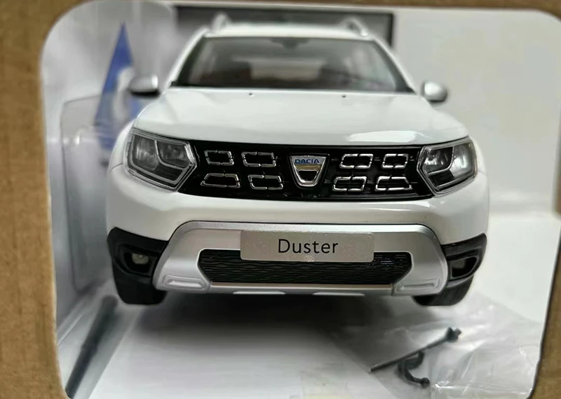 SOLIDO 1:18 Scale DACIA DUSTER 2018 Car Simulation Alloy Car Model Diecast Toy Collectible Gifts Ornaments