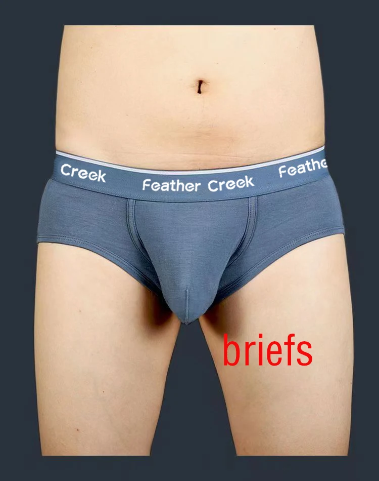 Fashionable men's shorts with large bags, sexy boxer shorts, and unique triangular underpants