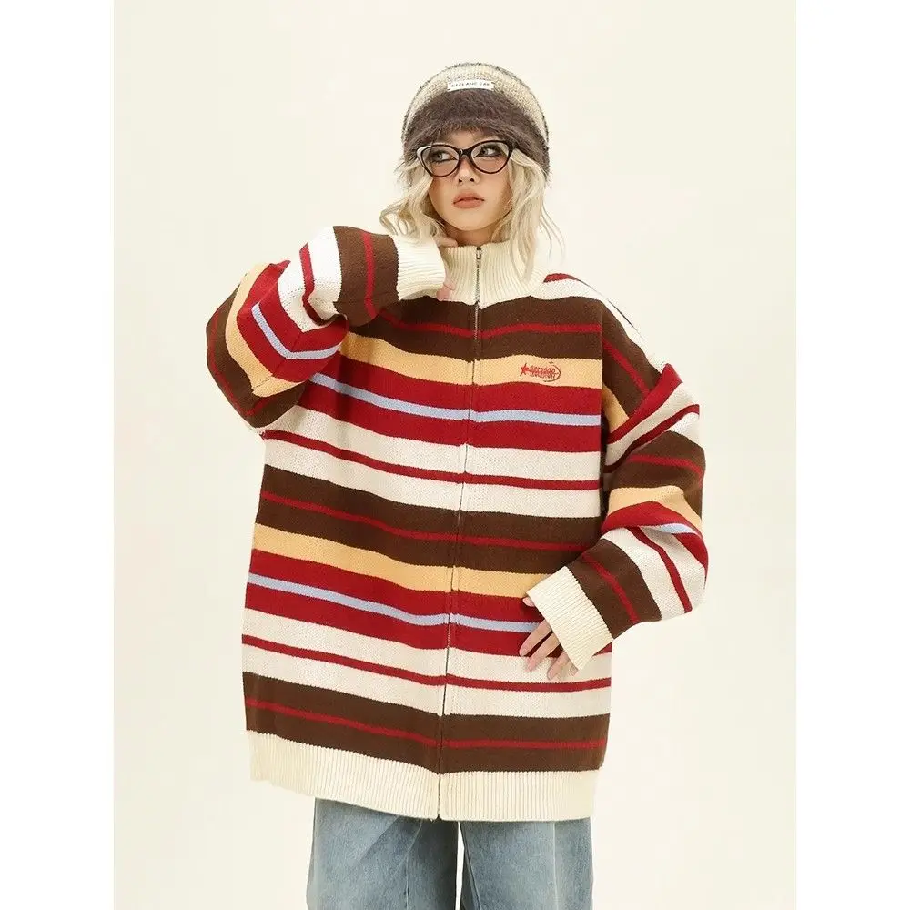 Cardigan maglione a righe color block per uomo e donna 2024 autunno sciolto e alla moda top casual lavorato a maglia in stile americano pigro