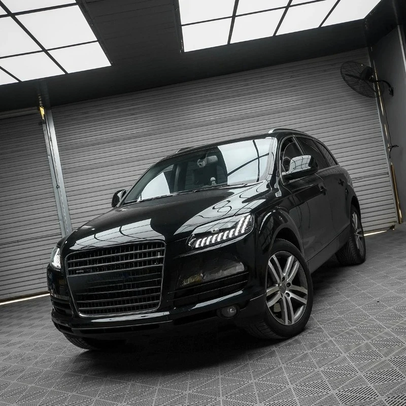 

Пара подходит для 06-15 Audi Q7 в сборе, модифицированный светодиодный приветственный сканирующий старый и новый объектив дневных ходовых огней