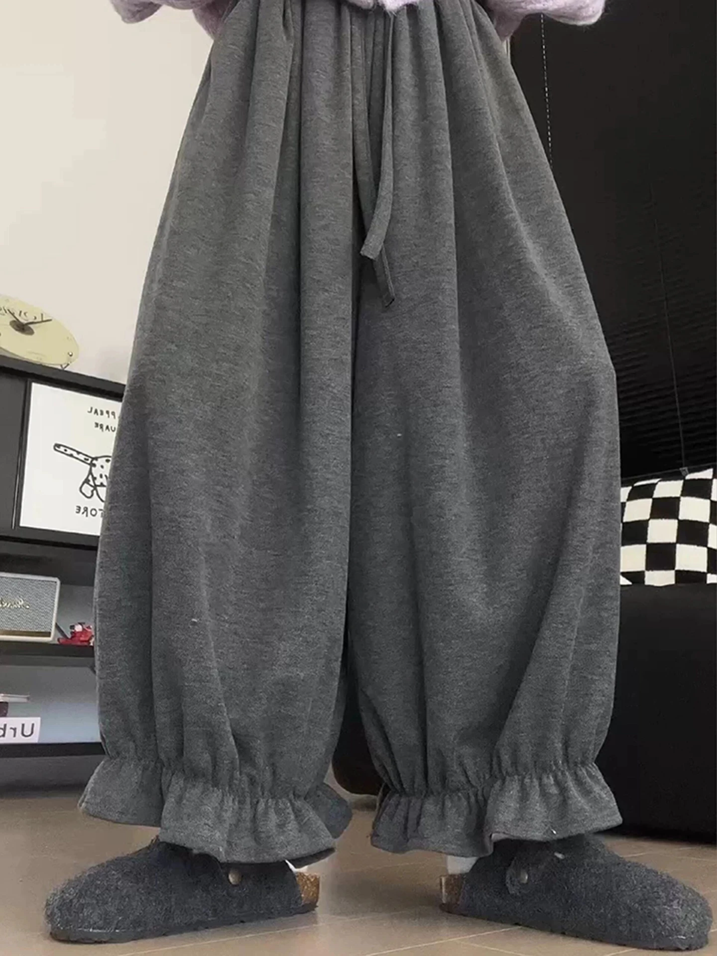 plus Size Women's High Waist Wide Leg Pants Autumn Style Soft Comfortable Bloomer Pants Casual Loose Fit Straight Cut Trousers