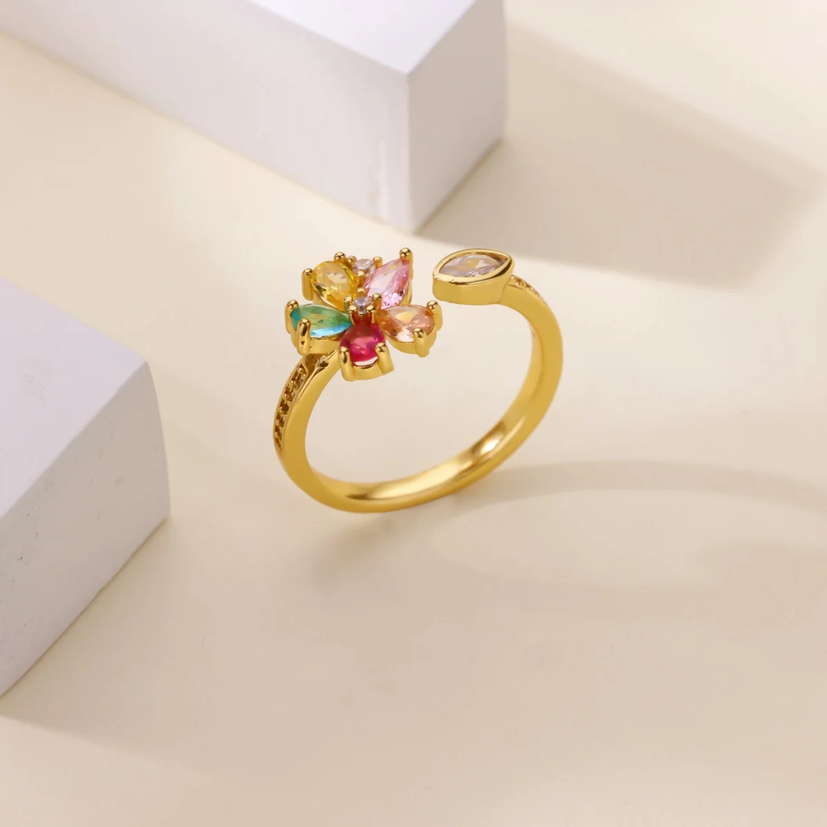 فاخر قوس قزح الزركون زهرة القلب خواتم للنساء الفولاذ المقاوم للصدأ الذهب اللون هندسية خاتم 2025 موضة الزفاف زوجين مجوهرات