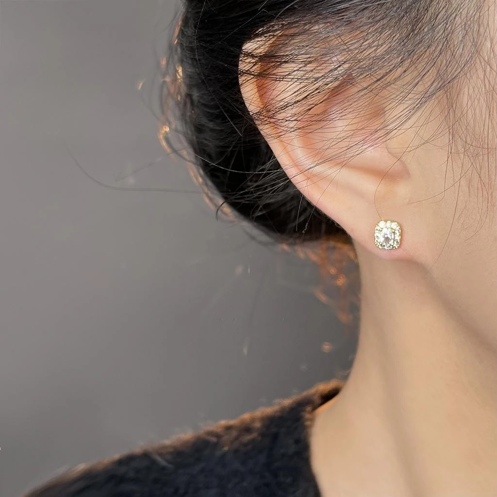Oval Cut Crystal Halo Stud Earrings For Women Cushion Shape Frame Sparkling Zircon Gold Tone Elegant Daily Party Jewelry