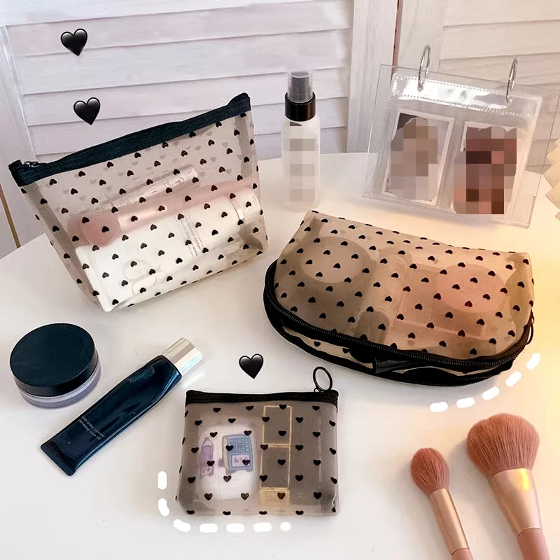 YT Multifunctional Large Capacity Portable Breathable Zipper Pouch Heart-Shaped Flocked Mesh Makeup Bag Storage Bag