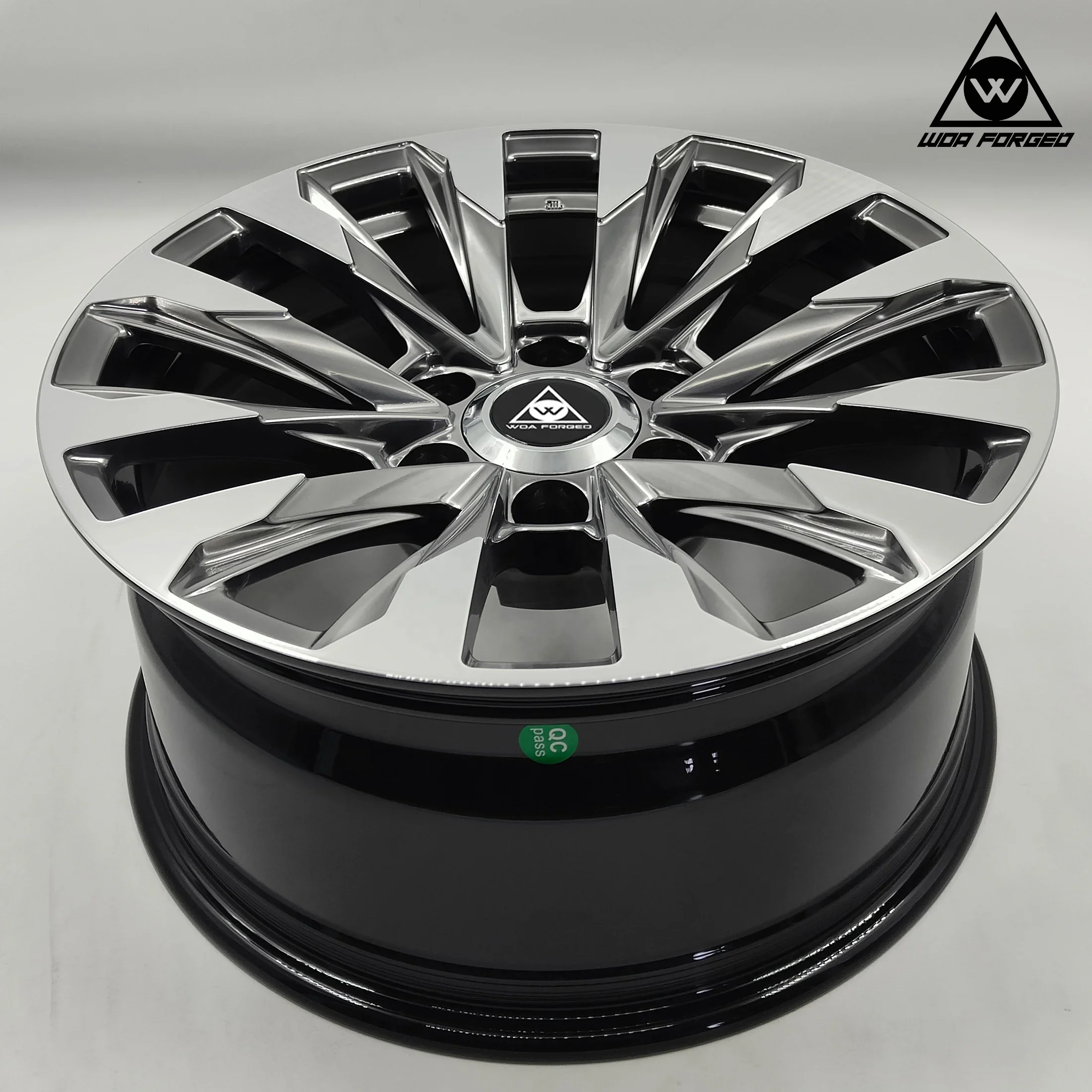 تصميم مخصص متعدد القضبان 19 20 21 بوصة عجلات مزورة إطارات رياضية مع 6 فتحات لسيارة لاند كروزر برادو تاكوما ثاندرا سيكويا