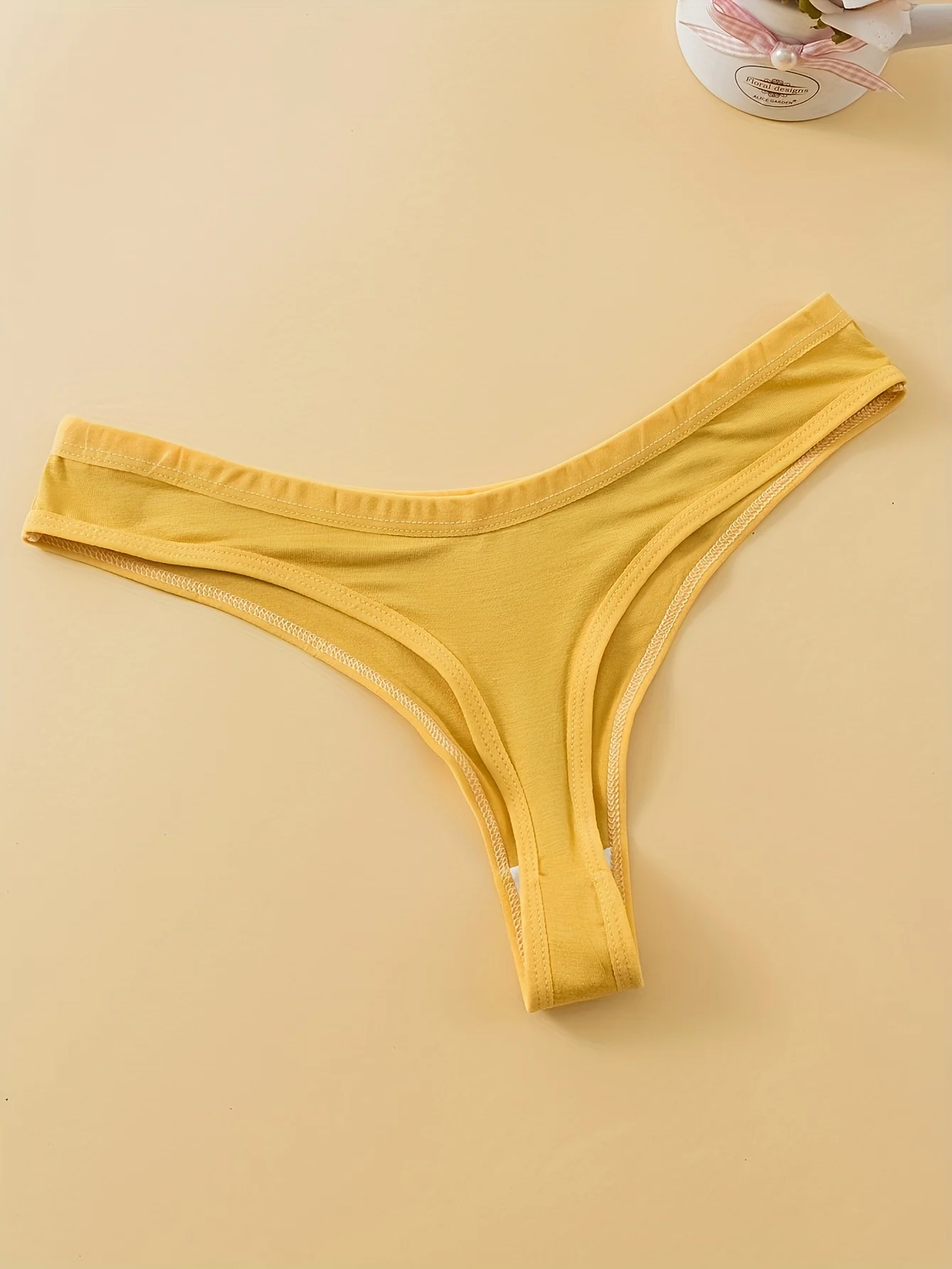 Комплект из 5 предметов: приятные для кожи и удобные женские стринги из модального хлопка, мягкая ткань и модное женское нижнее белье.