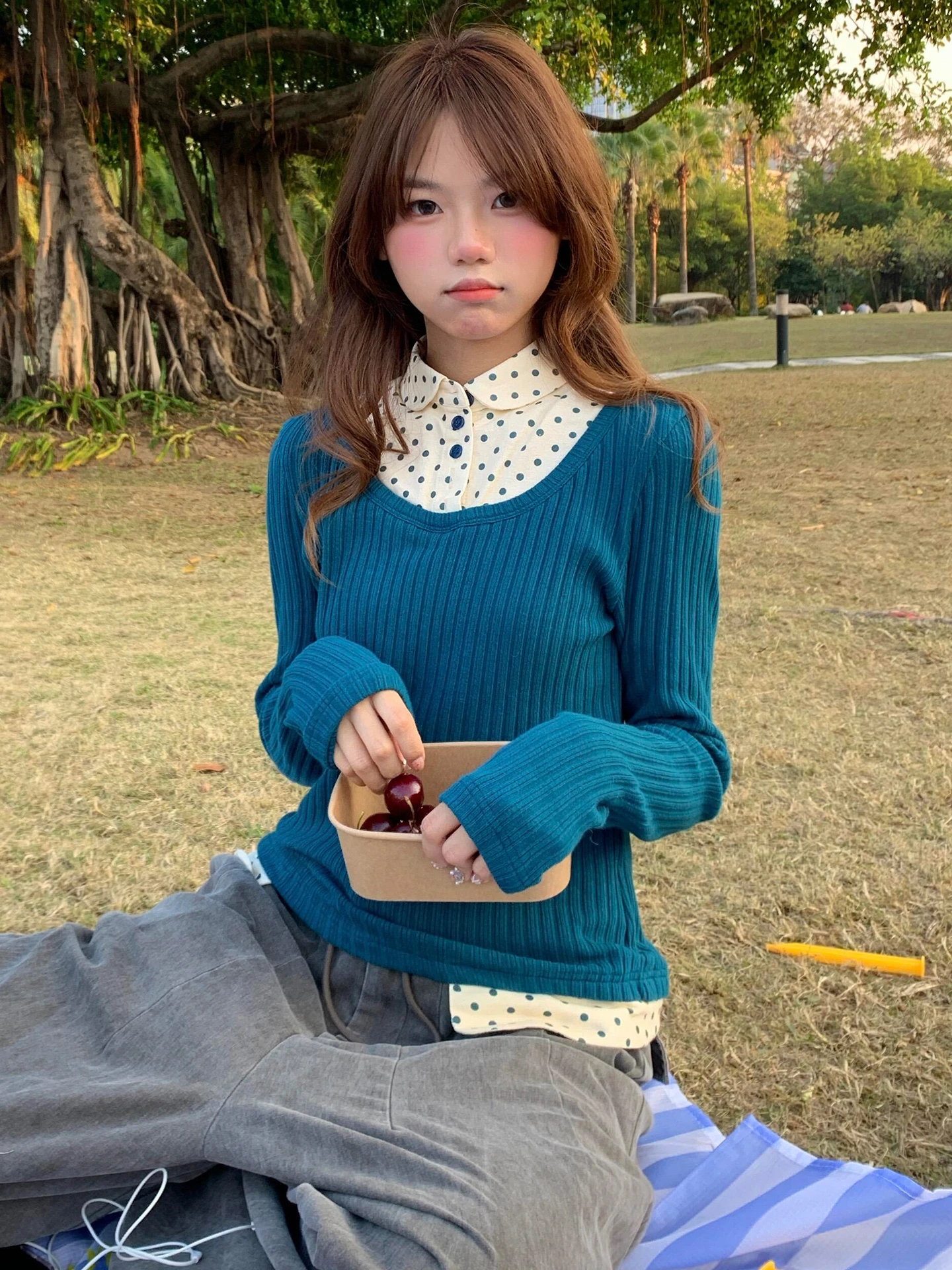 

Корейский элитный вязаный свитер женский осенне-зимний, приталенный, уникальный дизайн, маленький размер, модный топ, милый, из полиэстера...