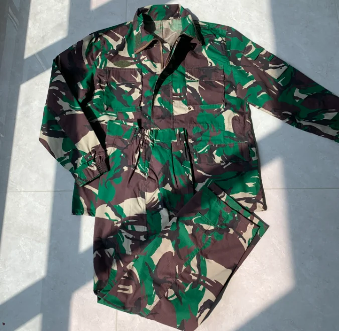 

Wild Goose Camouflage Uniform Man Spring Suit Green Include Jacket Pants