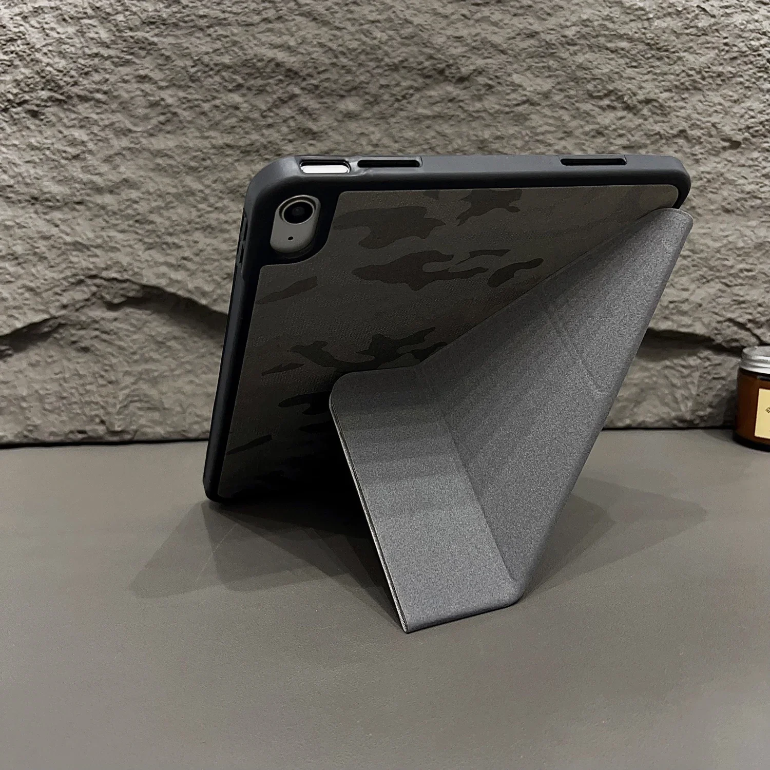 Etui z podstawką na tablet iPad 6 7 8 9 10. generacji 10.2 10.9 11 cali, etui Air Pro Mini 3 4 5 2025 A16, kamuflaż — zdjęcie produktu 4