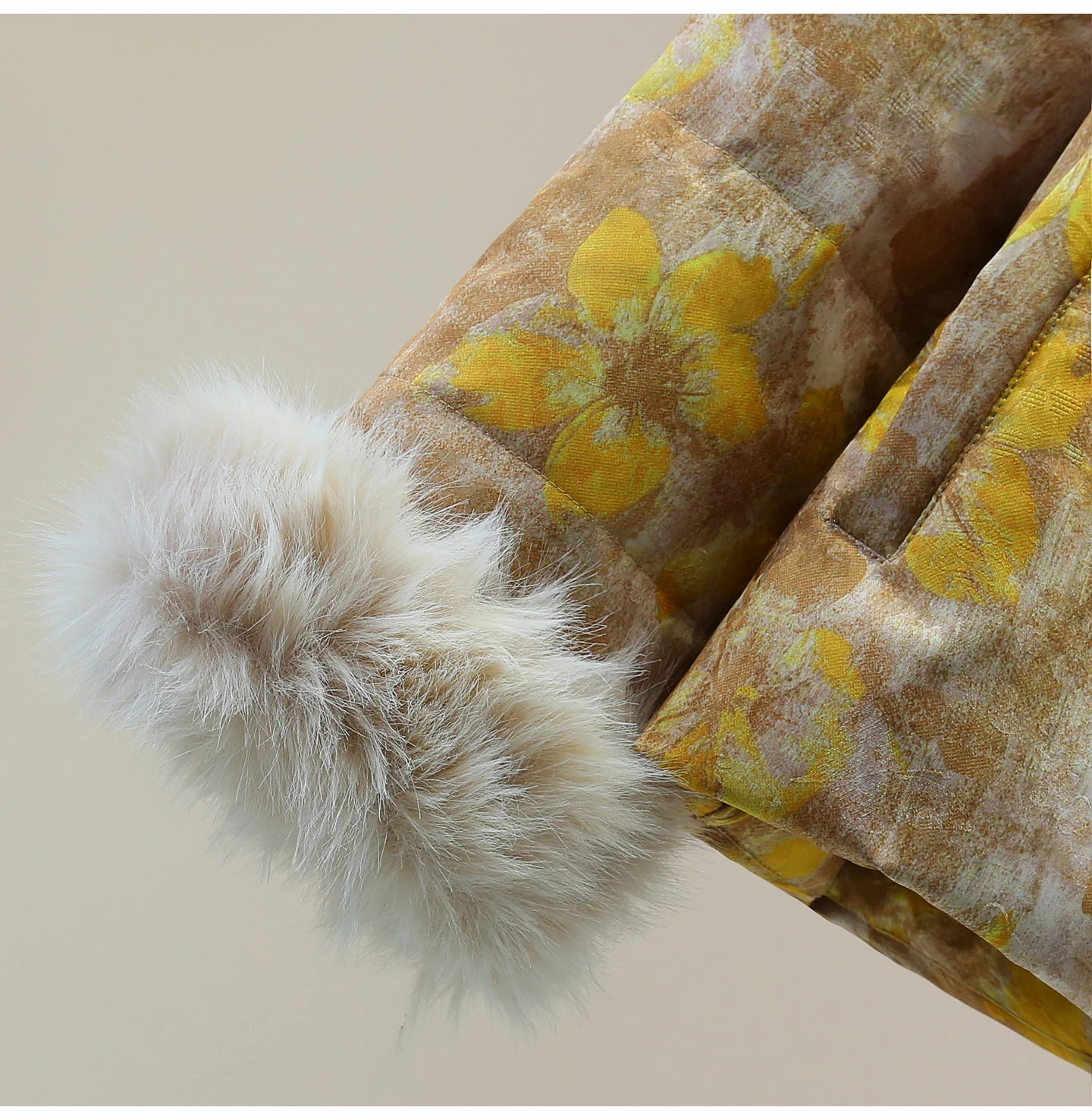 Novo estilo chinês destacável grande gola de pele manga longa para baixo forro jaqueta outono inverno amarelo jacquard grosso em torno do pescoço casaco