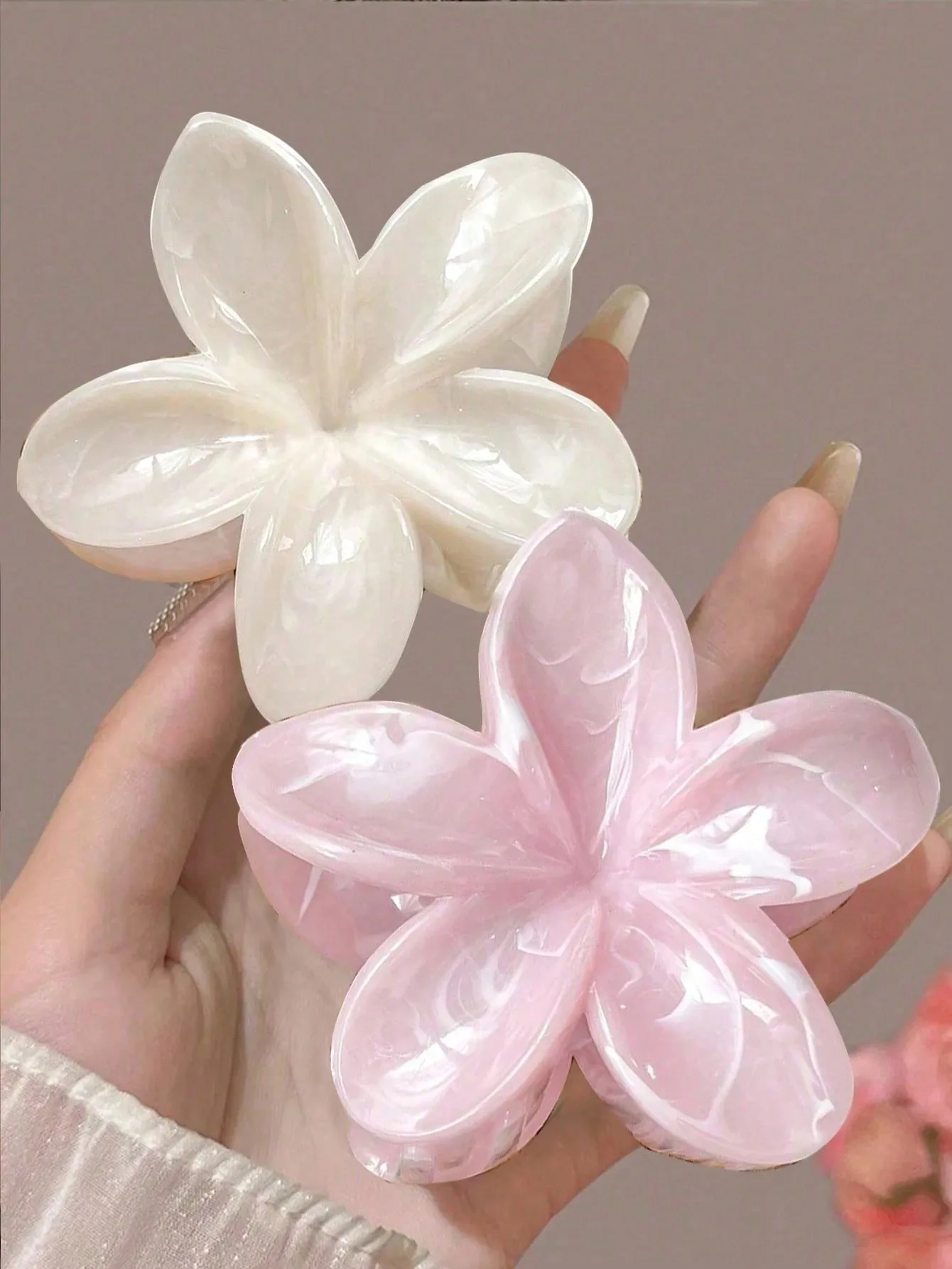 

2pcs/Set 8cm Women Elegant Multi-Color Marble Acrylic Daisy Flower Hair Clips, Suitable For Buns, Ponytails, Versatile Daily Accessories Elegant Claw Clip Summer Holiday Essential Hair Accessories