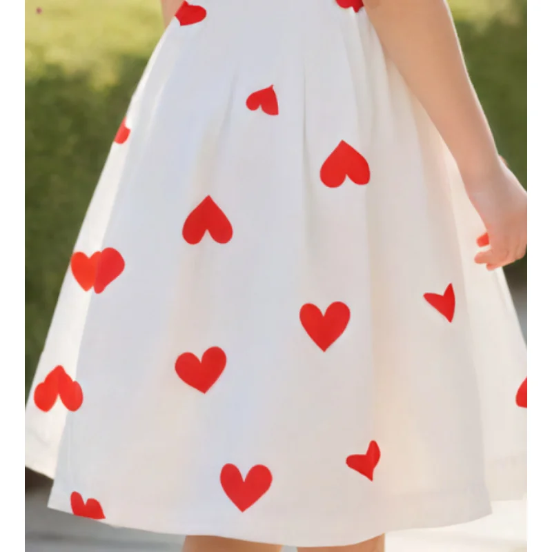 حار بيع! فستان كاجوال بأكمام قصيرة مطبوع عليه قلب أحمر لطيف لعام 2025 للفتيات، ملابس يومية وحفلات جميلة للأطفال