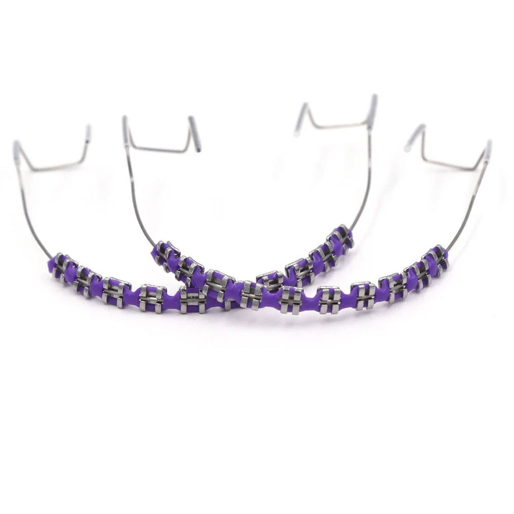 Modisches Fake-Zahnspangen-Set – Bunte kieferorthopädische Ligaturbinder und Metallklammern |   Sicher und bequem |   1 Paar