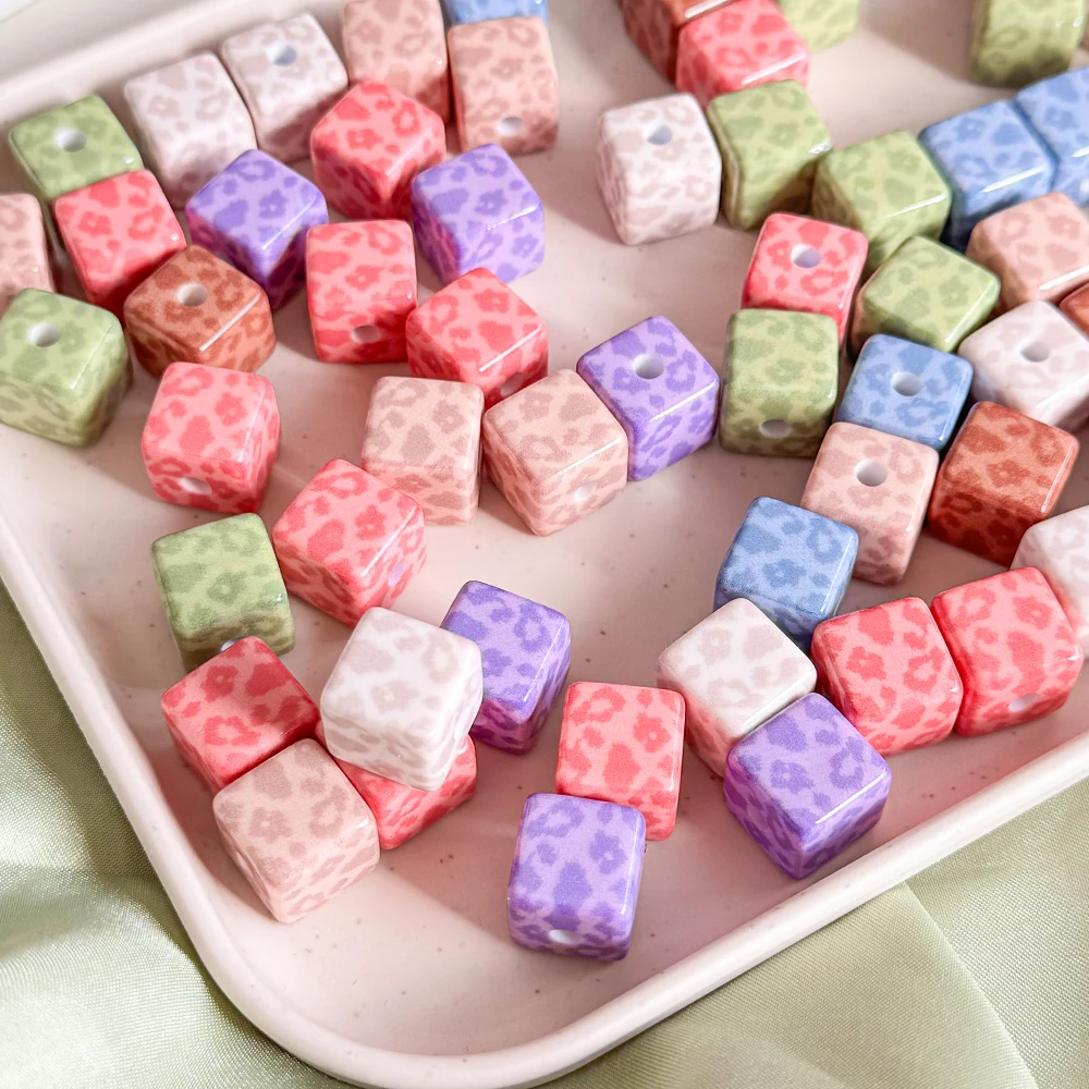 Hartelijk ontwerp 14*14MM 100 stuks DIY kralen/vierkante vorm/luipaardprint effect/handgemaakt/sieraden accessoires/acryl kralen # 19239