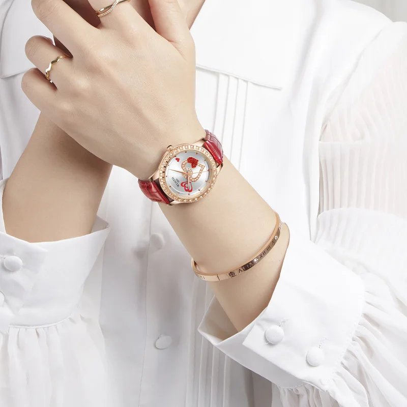 ساعة WOLISH النسائية الأنيقة - ساعة نسائية ذات طراز فاخر متخصص، ساعة كوارتز مقاومة للماء