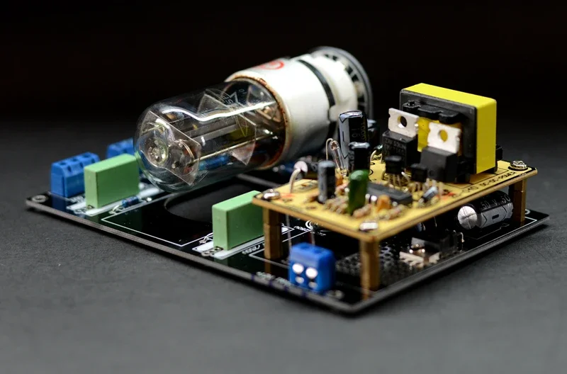 DC12V vehicle mounted 6N8P (6H8C 6SN7) single tube electronic  front stage gallbladder   finished board