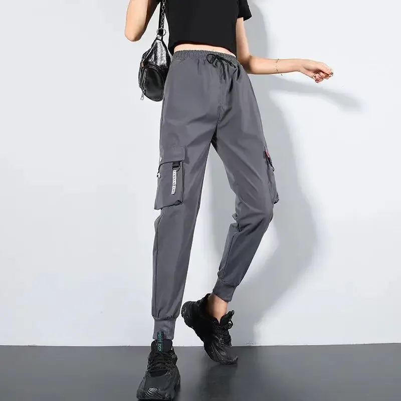 Nieuwe Vrouwen Cargo Broek Ins Harembroek Mode Punk Zakken Jogger Broek Met Ketting Harajuku Elastieken Hoge Taille Streetwear 32