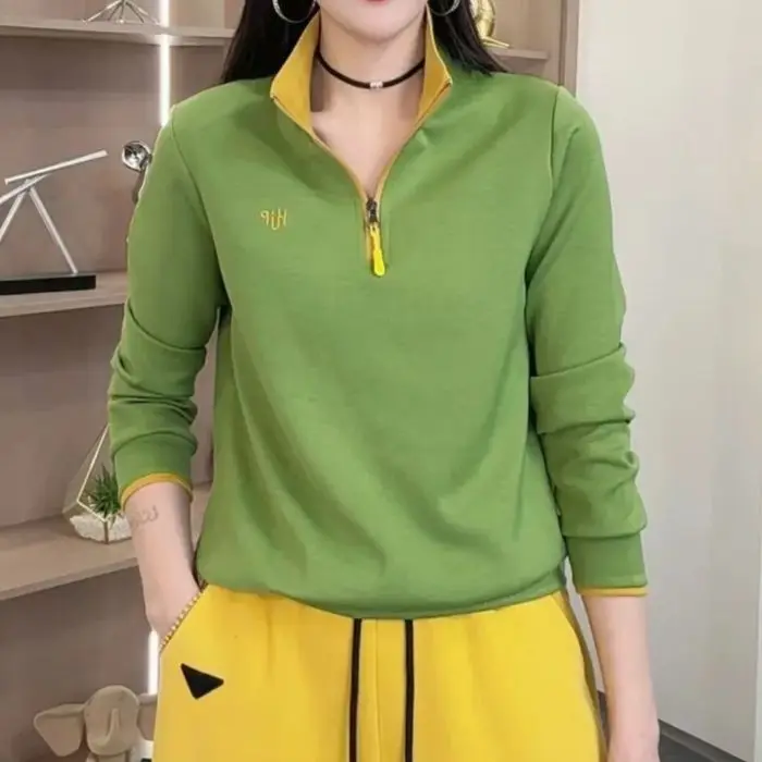 Fashionable Long Sleeve T-Shirt Women's Slim Fit Base Layer Spring European Style Hoodie Inner Wear Velvet Shirt Commute Style