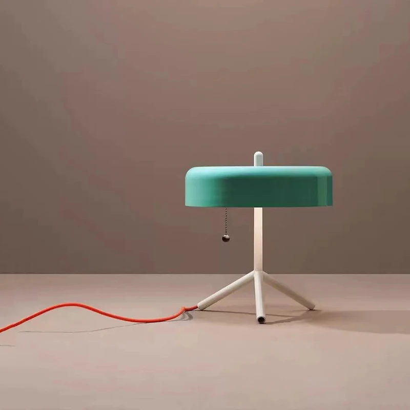Fashion custom desk lamp creative hotel model room sales department bedroom bedside table lighting design abroad
