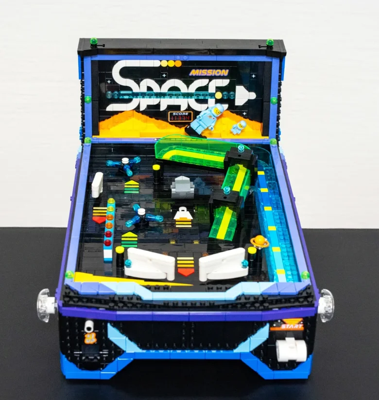 2274ピース スペースアーケードピンボールマシン ビルディ - Retro Gaming Lego のレビューと価格