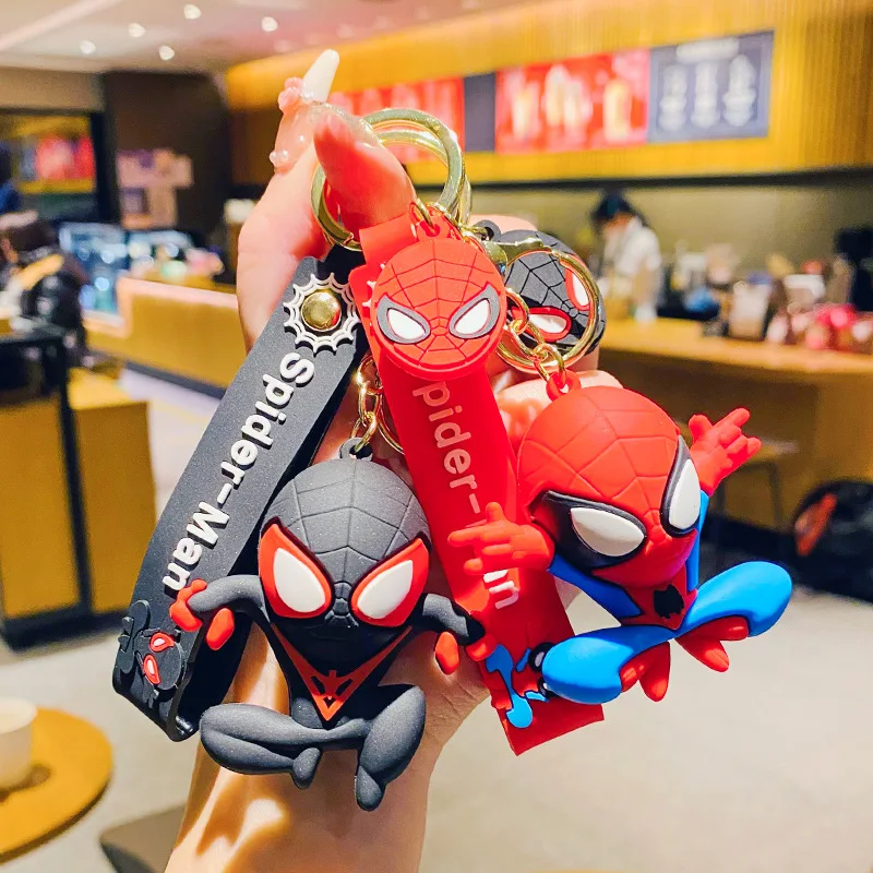 Popular Movie Characters, Superhero Series, Handsome Spider Man Action Model Doll Pendant, Charming Car Pendant, Keychain Gift