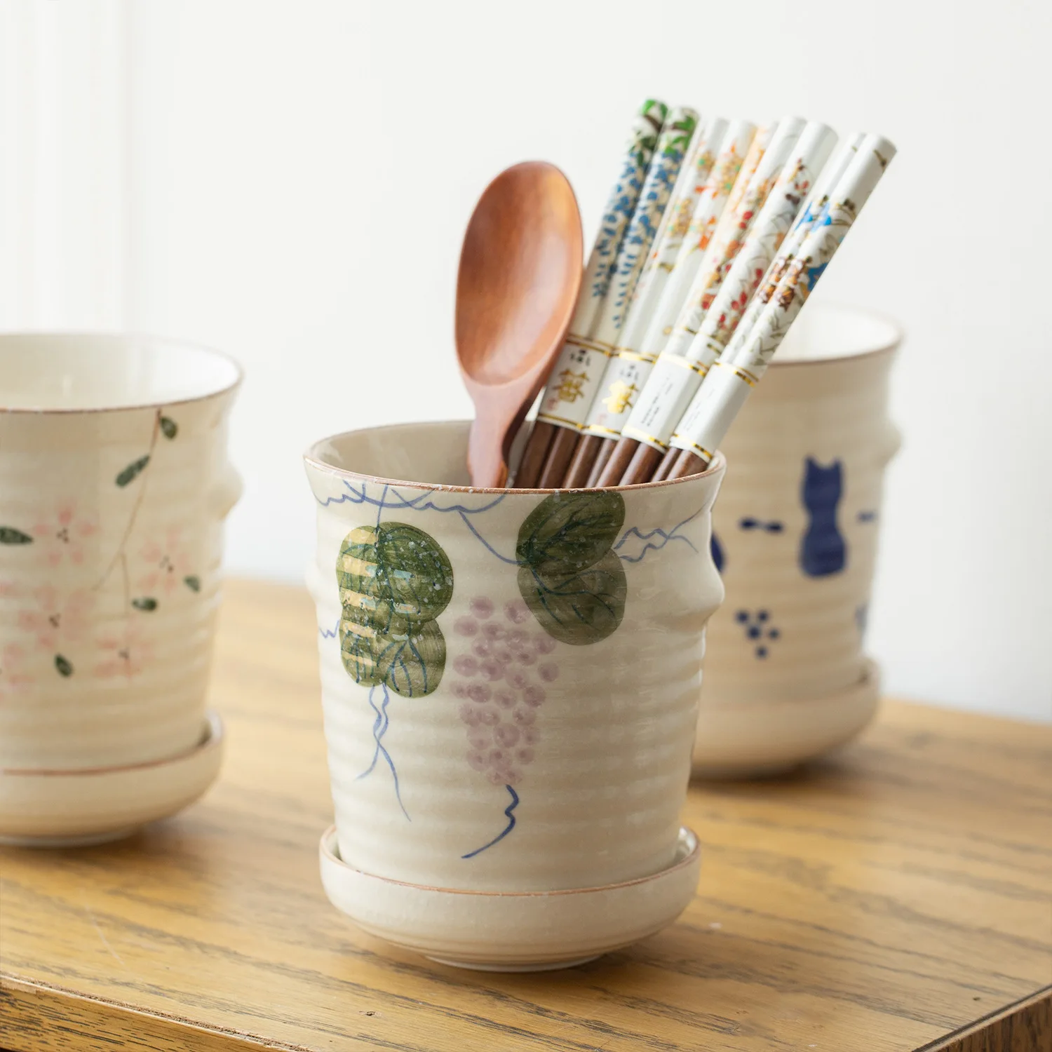 Japanese Imported Hand Painted Grape Flower Ceramic Chopstick Holder Drainage Storage Jar Fork Spoon Organizer Kitchen Storage