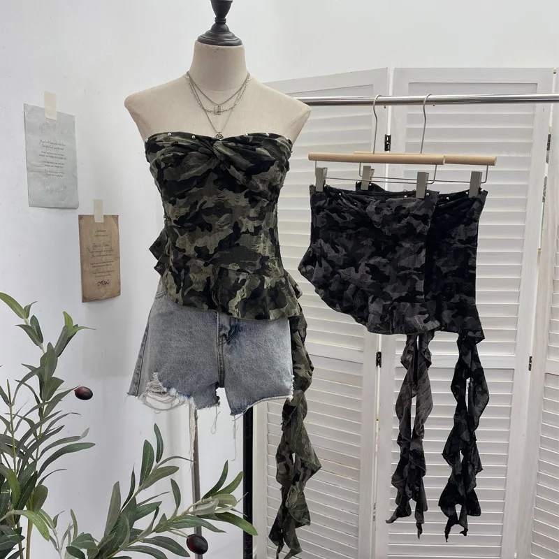 

2025 Summer New Retro Camouflage Strapless Vest for Women's Niche Irregular Ribbon with Holes Spicy Girl Sleeveless Top