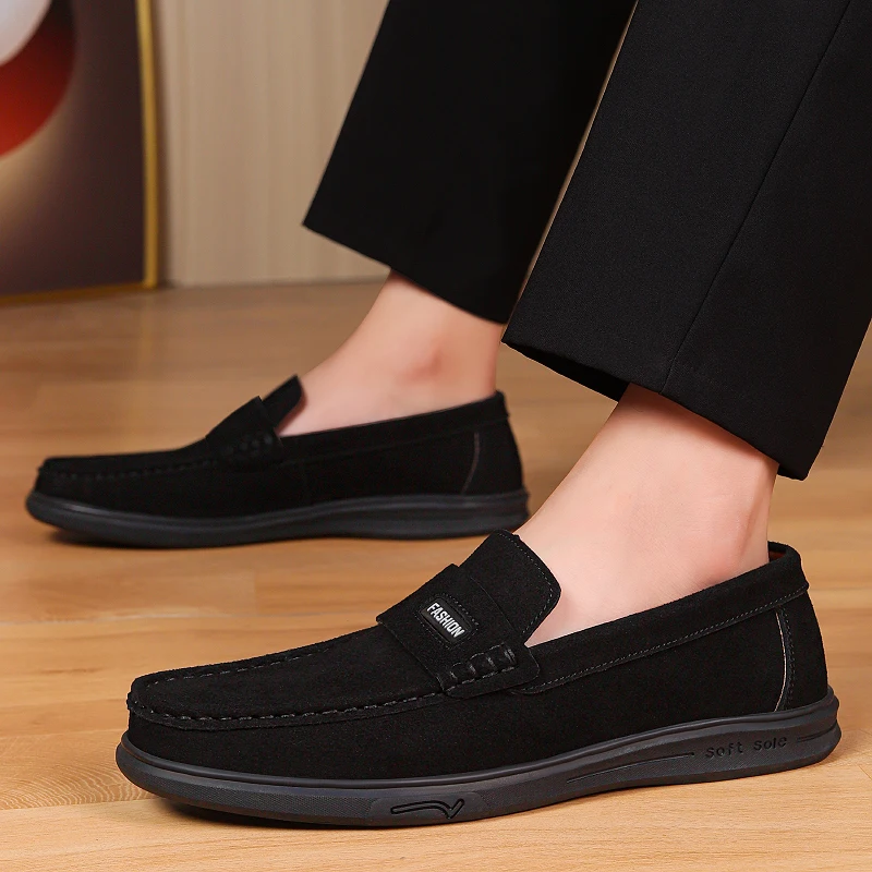 

Men New Casual Loafers Exquisite Matte Lightweight Breathable Comfortable Business Commuting Driving Fashionable Lazy Shoes