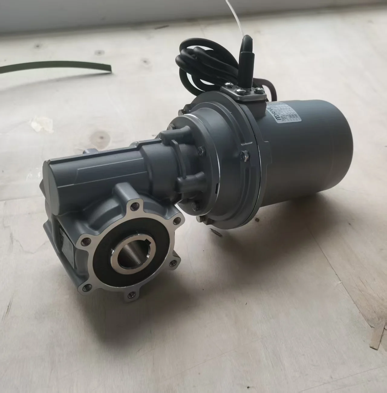 Made in China Gantry Car Wash Equipment Reducer AC Motor Reducer Can Be Customized for OEM Production