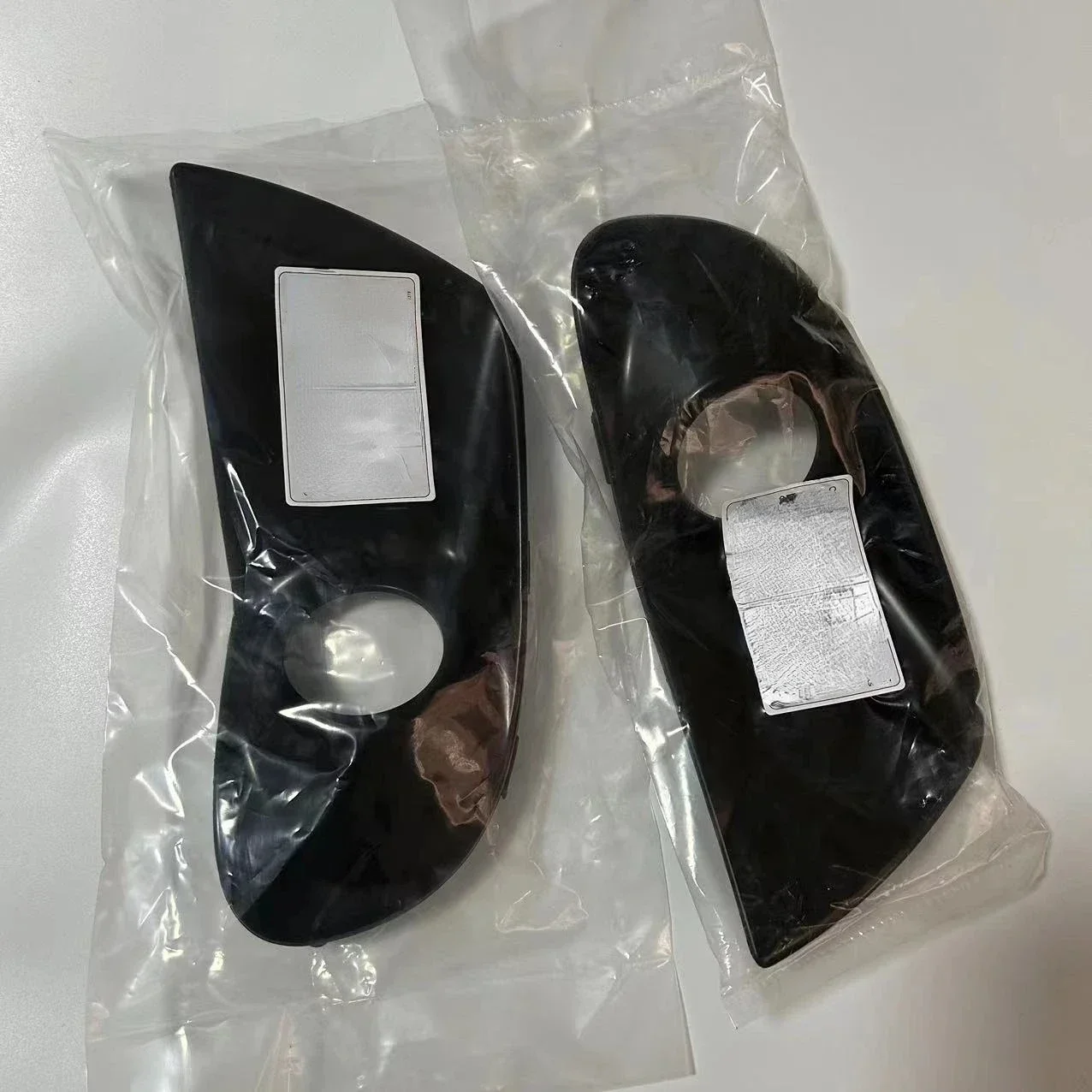 

Original Car Parts Hengfei Front Fog Lamp Trestle for Hyundai 2004-2005 Coupe Tiburon Fog Lamp Frame
