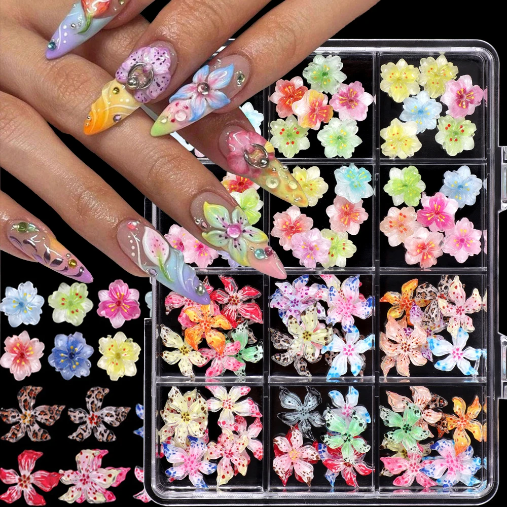 12 sztuk mieszanych ozdób do paznokci 3D w kształcie kryształków lodu, lilii i kwiatów sakury, kolorowe gradientowe kwiaty w panterkę, charmsy do manicure, akcesoria
