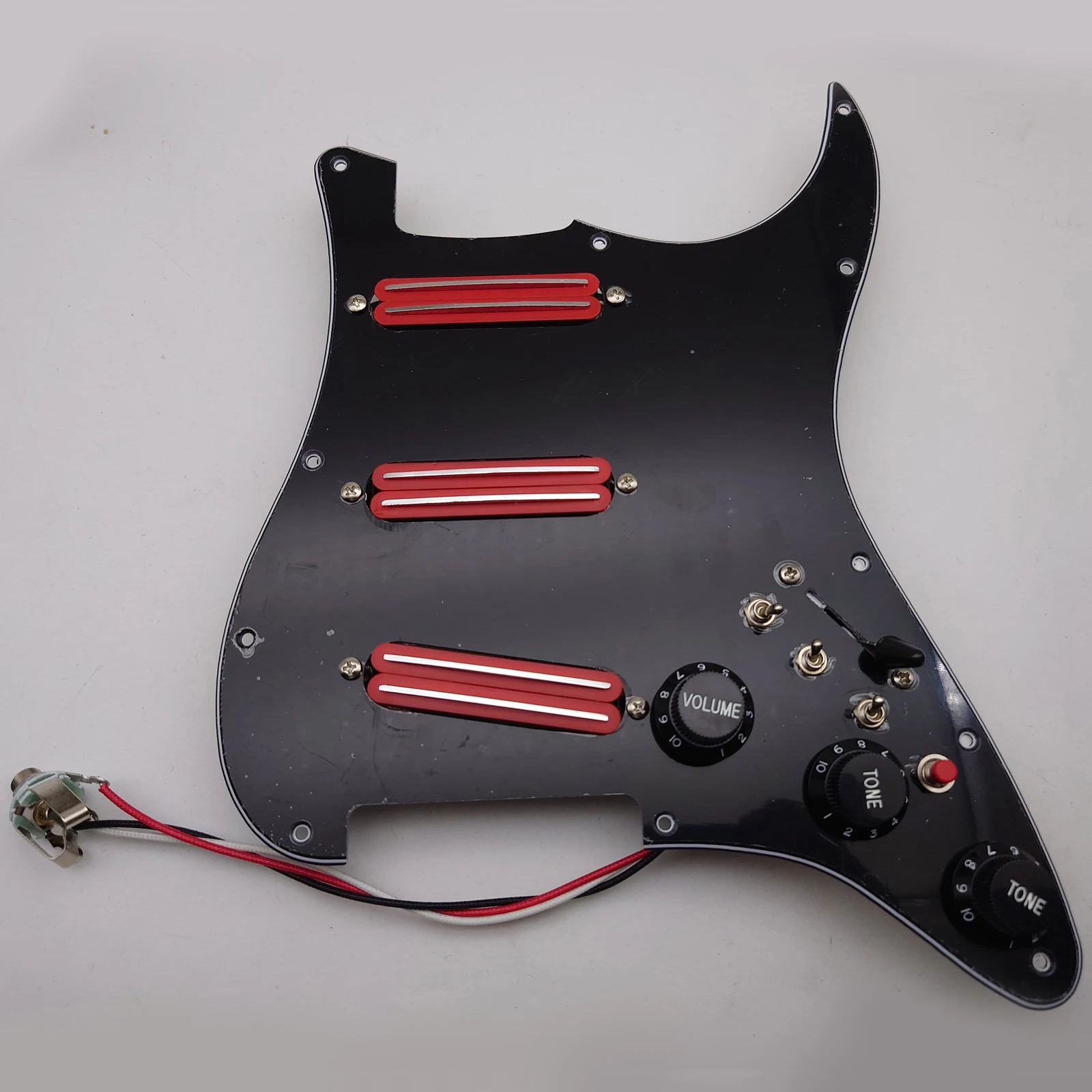 

Guitar Prewired Loaded Pickguard with SSS Red Mini Humbucker Pickup Set High Output DCR Welding Harness for ST Guitar