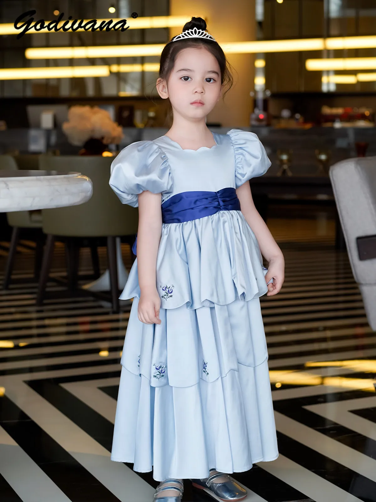 Baby Girls Summer New High End Heavy Handmade Embroidery Dress Childrens Blue Puff Sleeve Bow Belt Birthday Party Princess Gown
