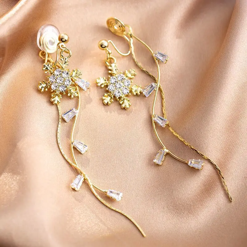 2022 Spring New Arc-shaped Tassel Ear Clips Women's Simple Long Ear Clips Without Pierced Clip on Earrings for Women