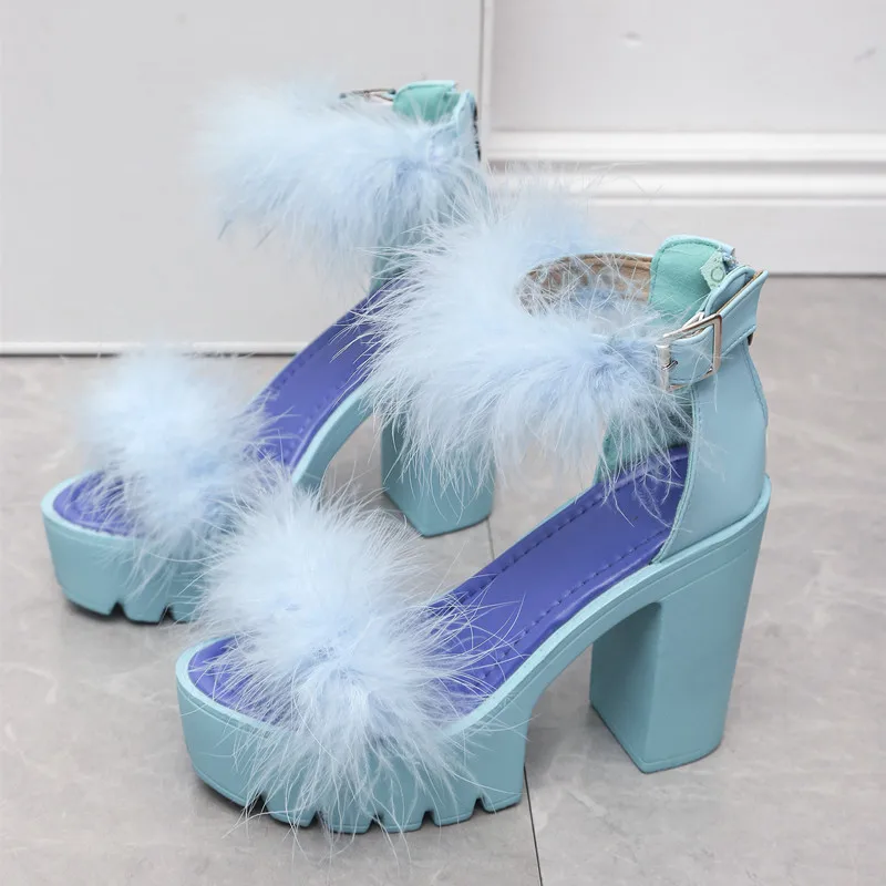 2024 Europe and the United States summer high heels fluffy women\'s shoes wish thick heel platform sandals