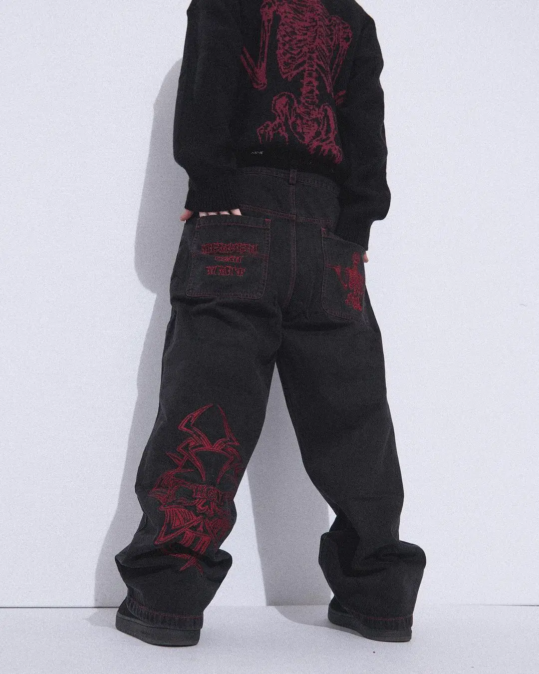 Y2k jeans vintage high street hitam longgar skeleton bordir anak muda lebih suka celana lurus grosir