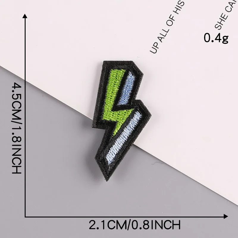 50 stücke viel Eisen Patches für Kleidung zufällige Kinder niedlich auf Anime Mädchen Jungen kleine Stickerei DIY Bulk Mix Pack Sets Parche Baby nähen – Detail 3