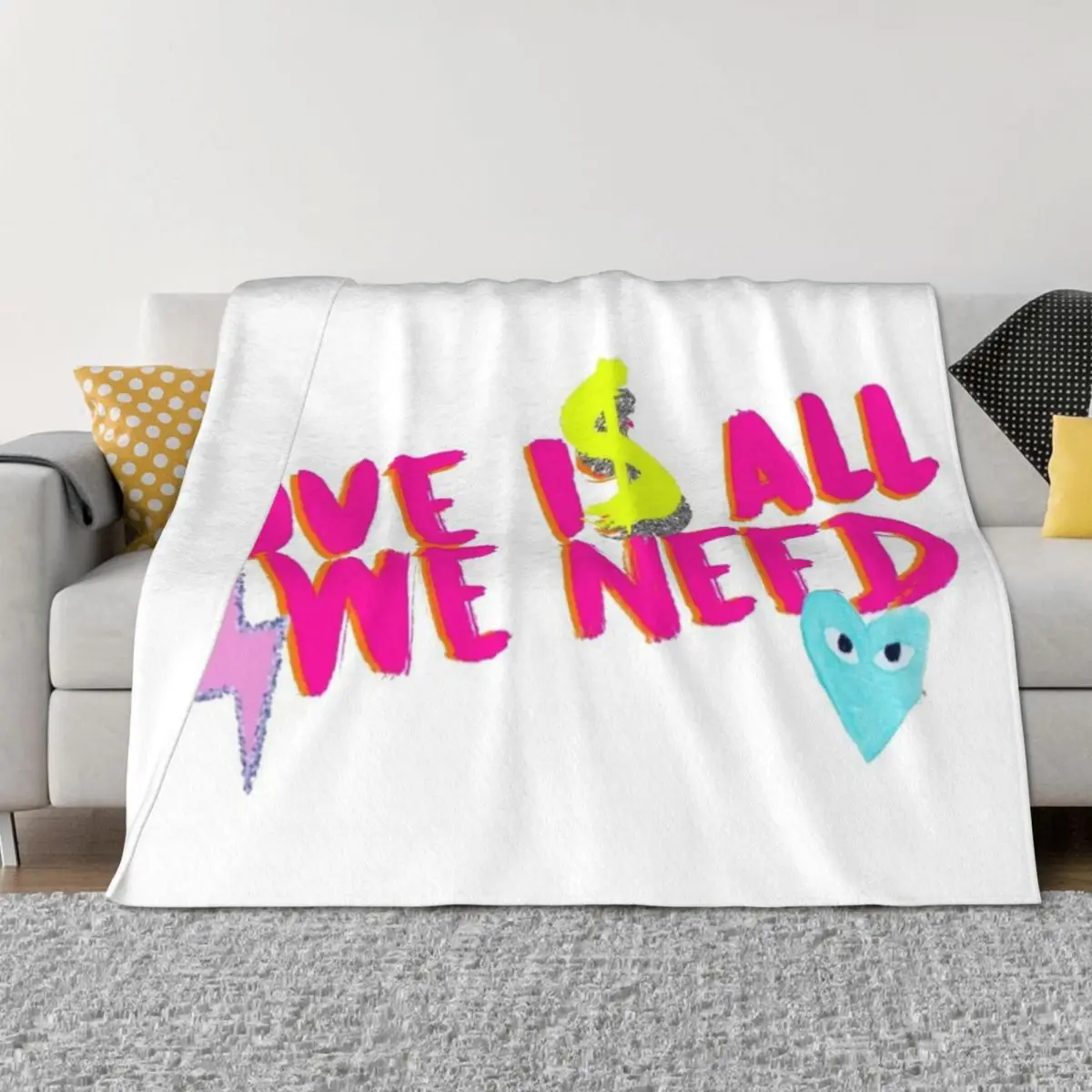 

Love is all we need Throw Blanket Summer anime Kid'S Vintage Blankets