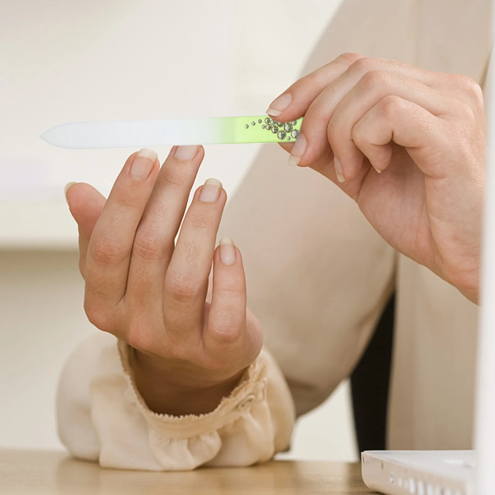 

2Pcs Exquisite Glass Nail Files for Natural False Nails Easy to Use Smooth Filing No Damage Nail Care Supplies