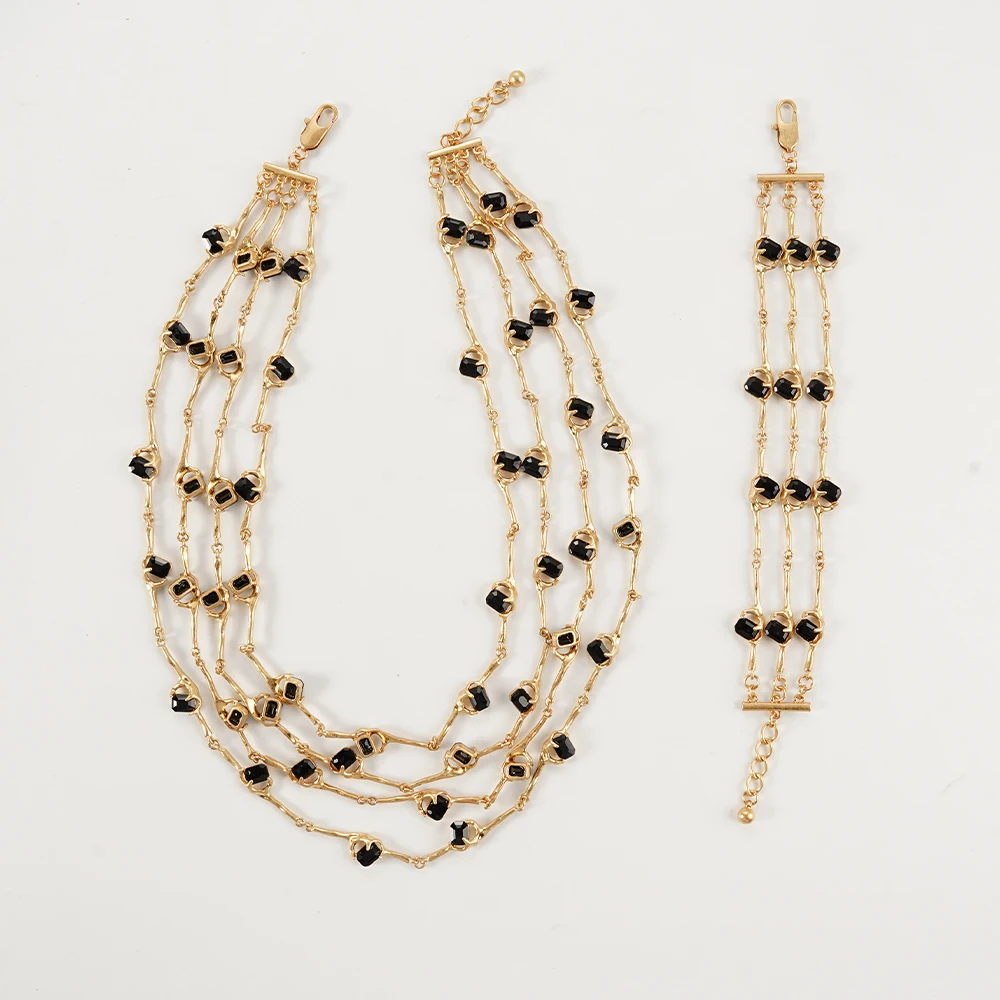 유럽과 미국의 다층 지르코니아 쇄골과 팔찌 세트 여성을위한 새로운 럭셔리 목걸이 고급스러운 액세서리