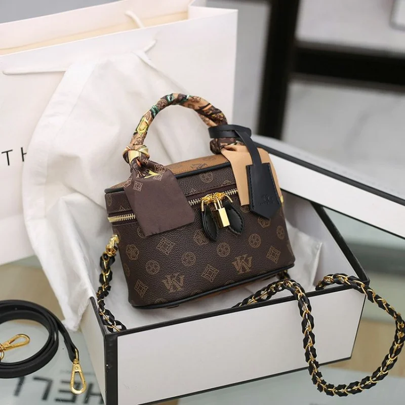 

Elegant Luxury Brand Tote Bag For Women Designer Leather Crossbody Shoulder Handbag Ladies Purse Chic