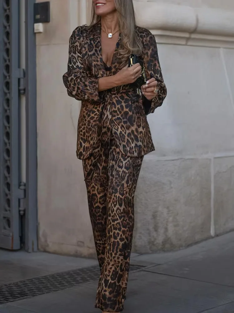 

HH женский осенний новый модный брючный костюм с леопардовым принтом, лацканами и карманами, дизайн ремня, пиджаки + широкие брюки на молнии с высокой талией