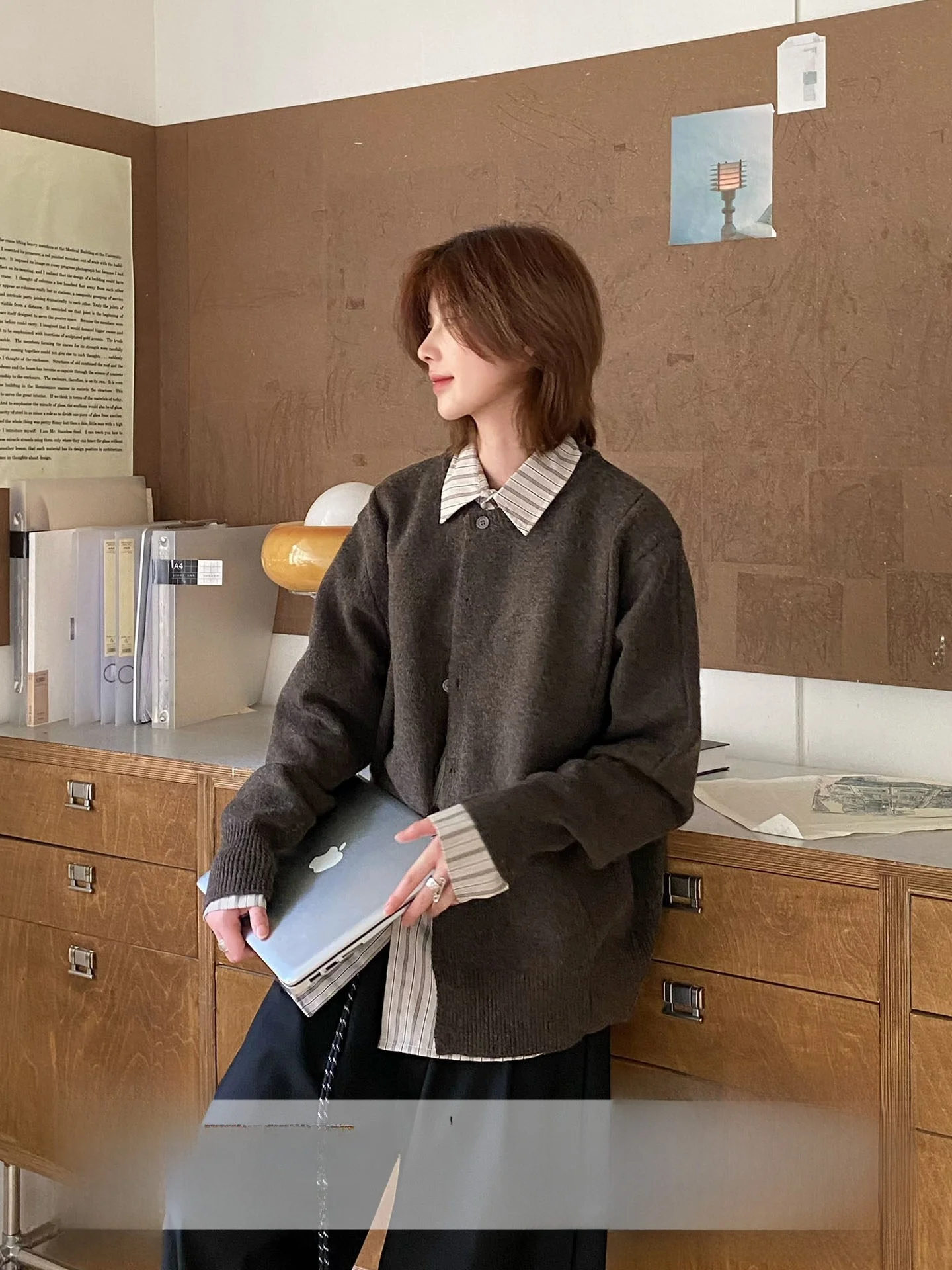 

Мягкие вязаные однотонные свитера для пар Lazy Sle Ja Never Stay up Late Retro cy Wind Свободный крой вязаный открытый кардиган